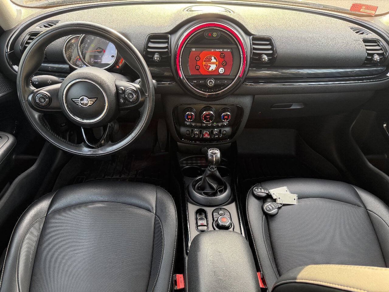 Used 2019 MINI Cooper Clubman ALL4 AWD/4WD image 17