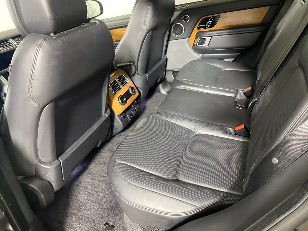 Used 2019 Land Rover Range Rover Supercharged image 24