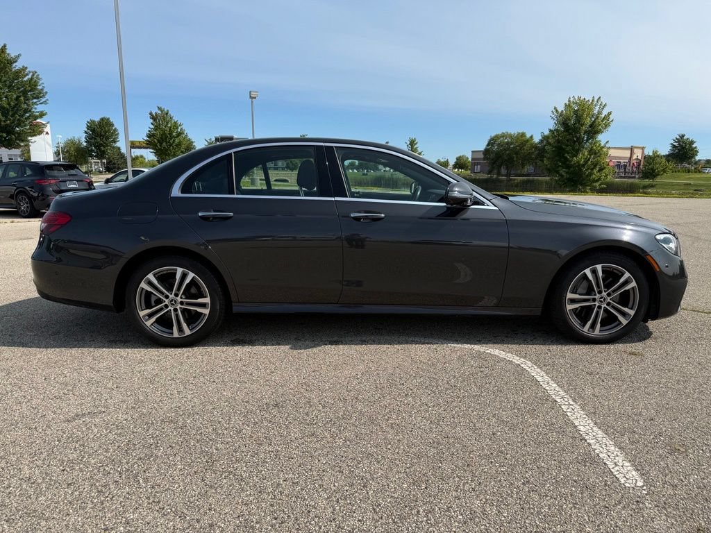 Used 2023 Mercedes-Benz E 350 4MATIC Sedan w/ Premium Package image 7