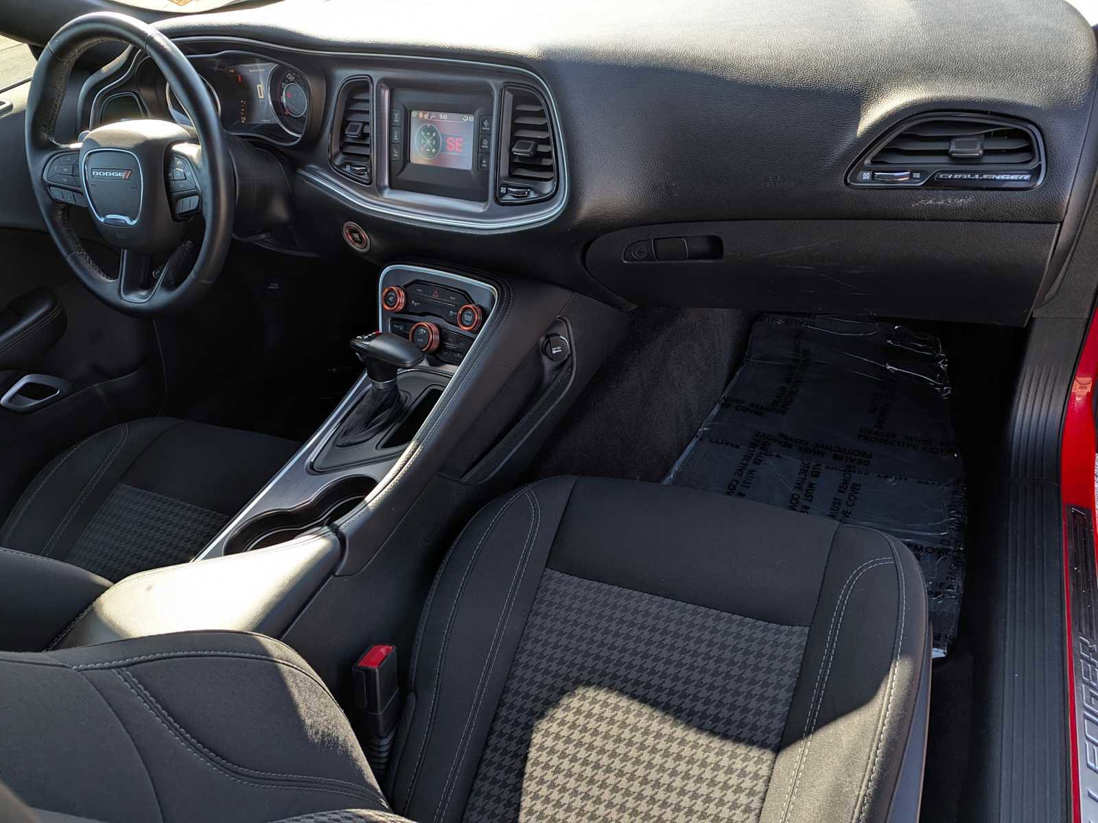 Used 2016 Dodge Challenger SXT w/ Super Sport Group (SS/T) RWD image 23