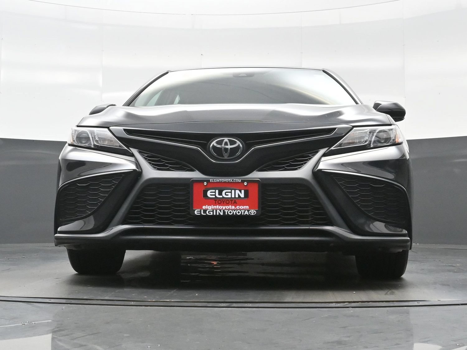 Used 2024 Toyota Camry SE FWD image 26