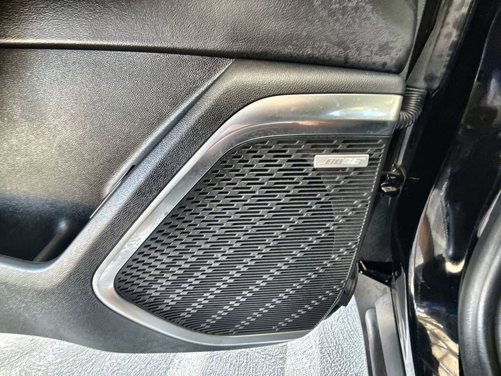 Used 2025 Buick Enclave Preferred AWD/4WD image 16