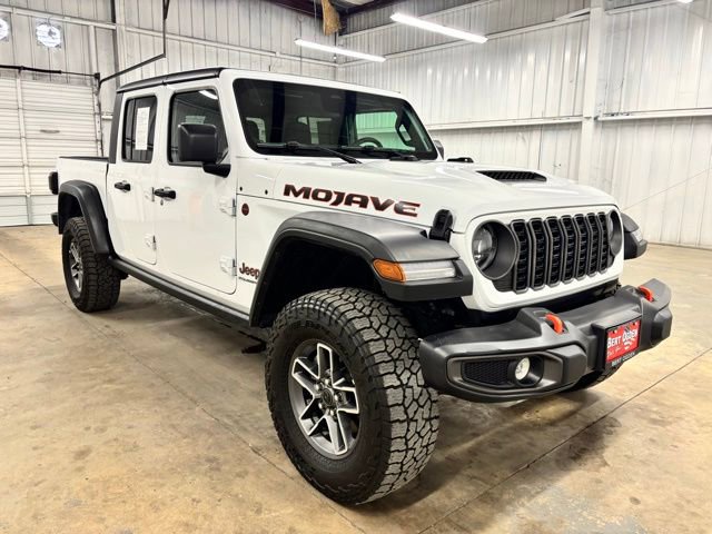 Used 2026 Jeep Gladiator Mojave