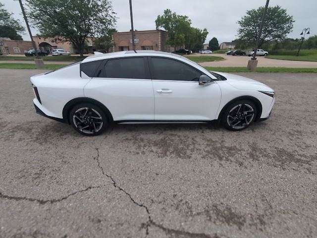 Used 2025 Kia K4 GT-Line w/ GT-Line Premium Package FWD image 2