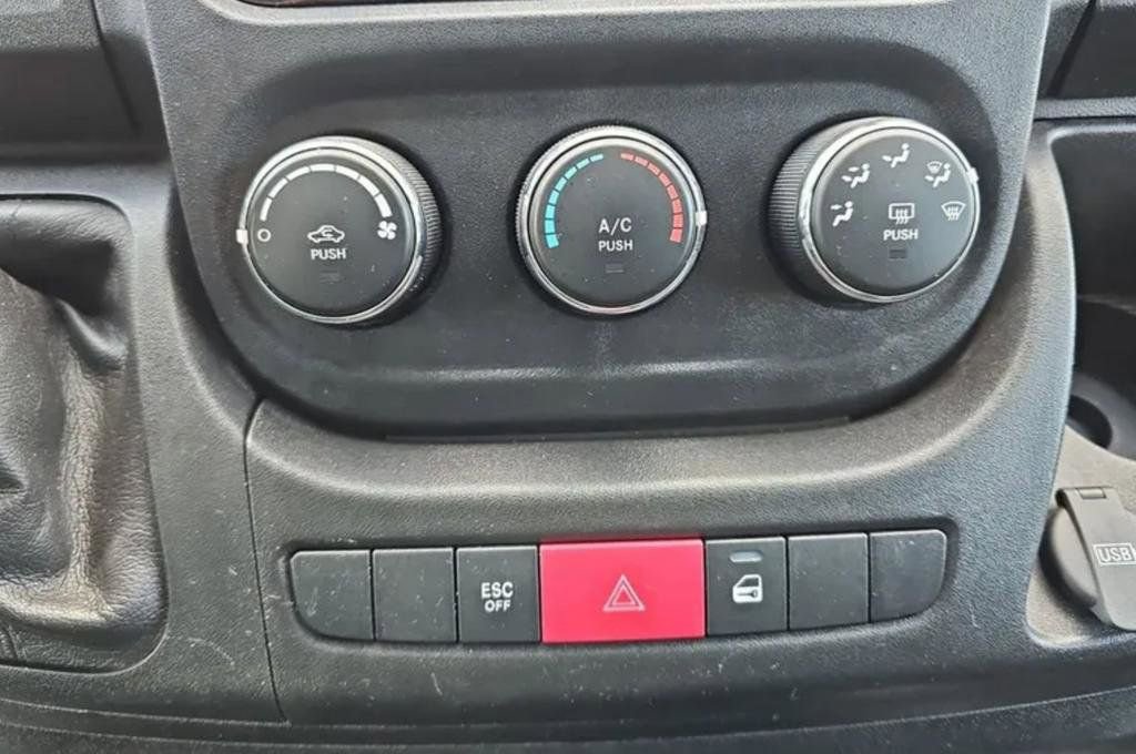 Used 2020 RAM ProMaster 2500 image 9