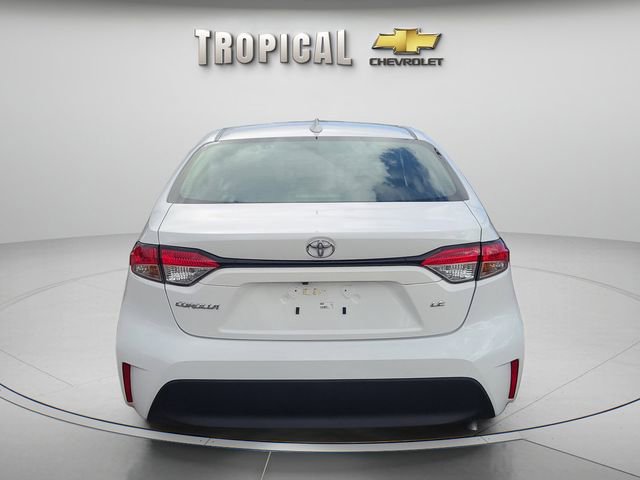Used 2024 Toyota Corolla LE image 4