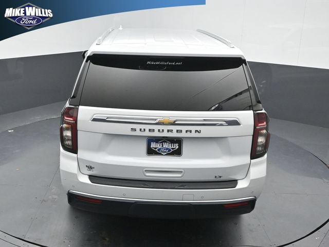 Used 2022 Chevrolet Suburban LT RWD image 14