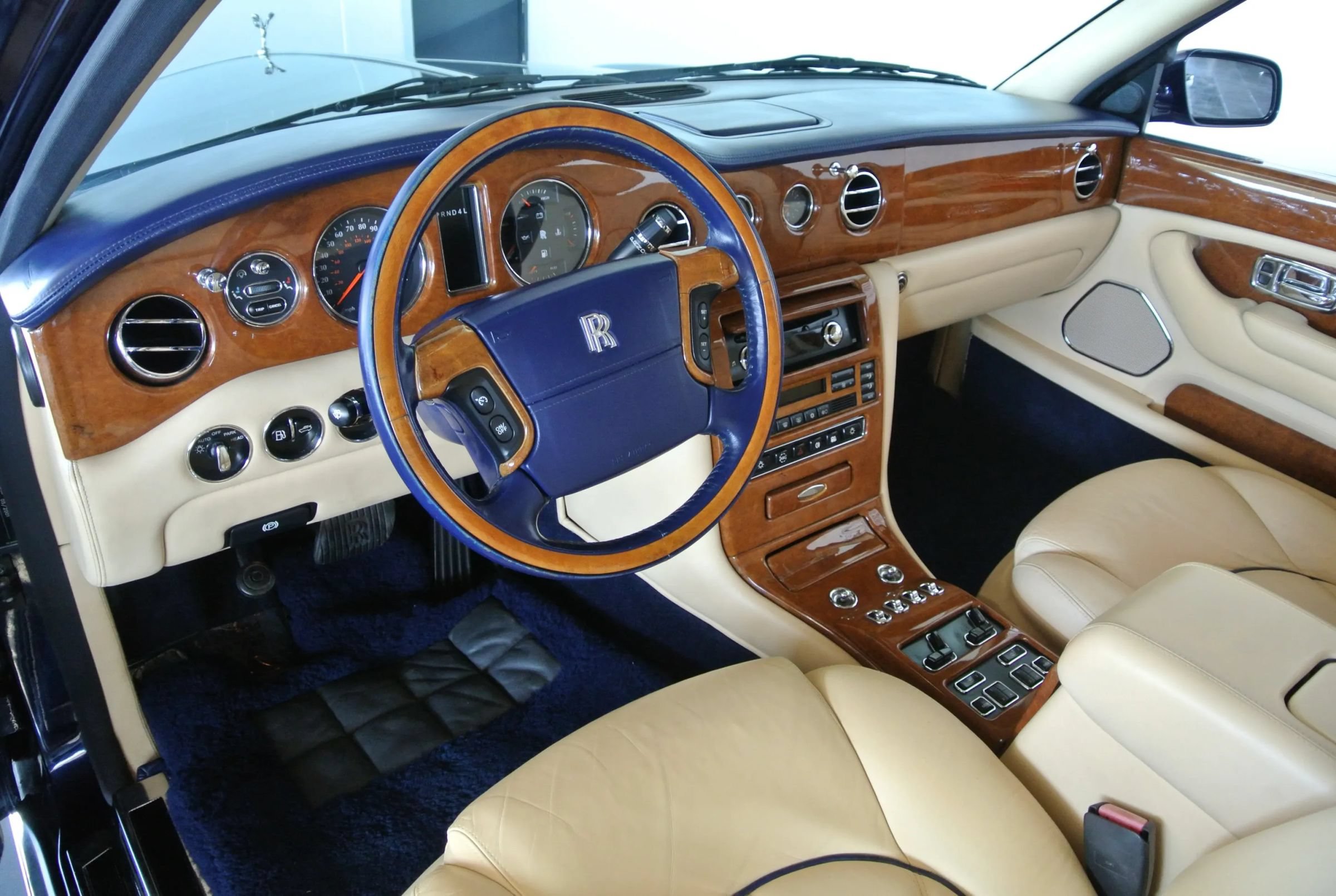 Used 2001 Rolls-Royce Silver Seraph RWD image 10