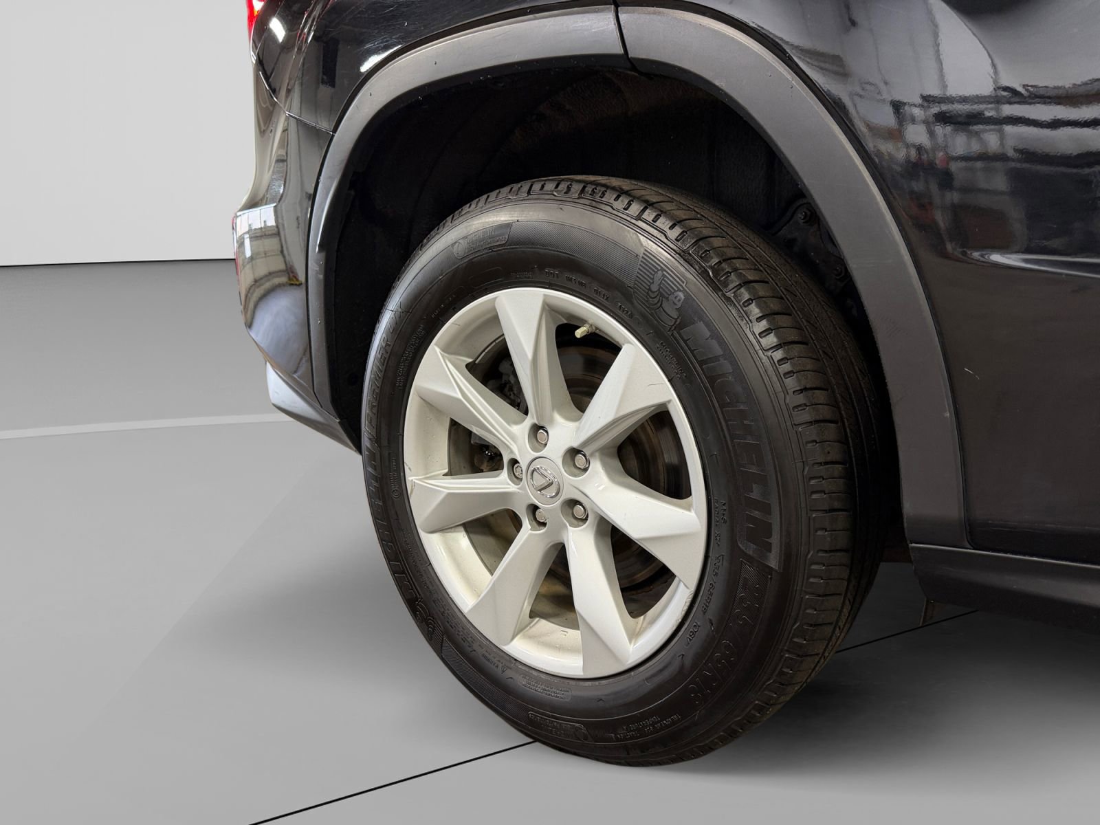 Used 2017 Lexus RX 350 AWD w/ Cold Weather Package image 43