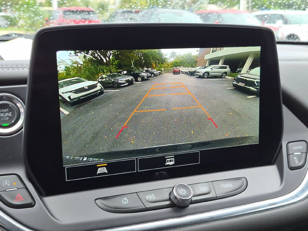 Used 2025 Chevrolet Blazer LT AWD/4WD image 22