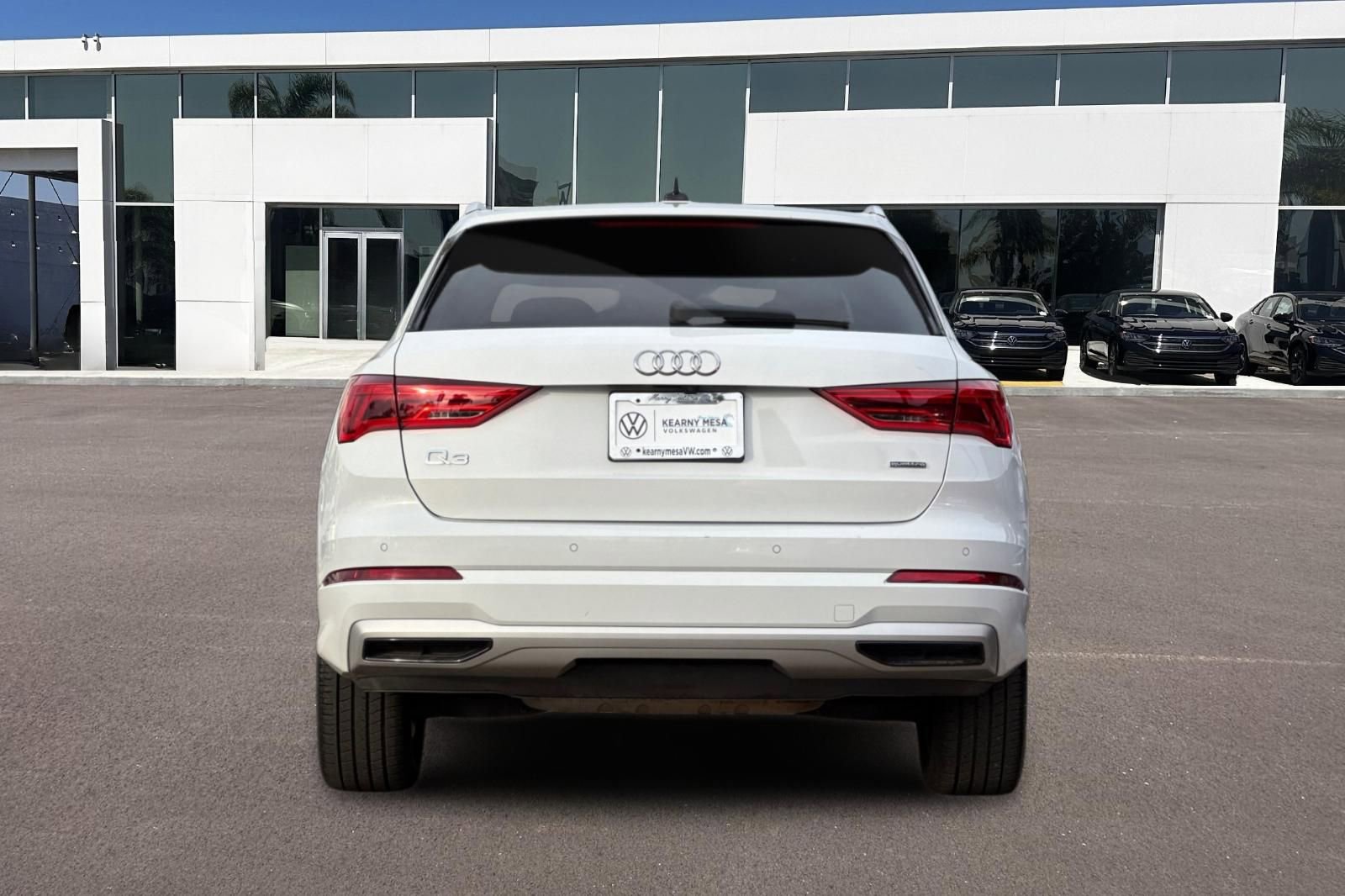 Used 2020 Audi Q3 2.0T Premium Plus w/ Premium Plus Package image 4