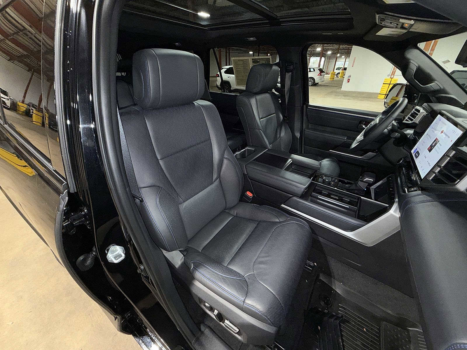 Used 2024 Toyota Sequoia Platinum image 16