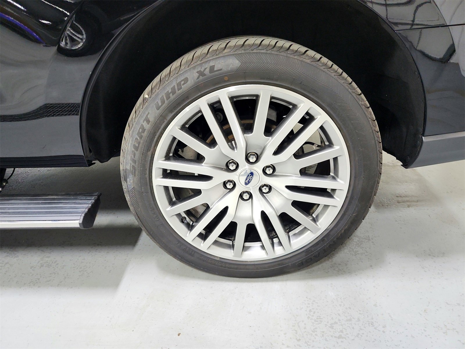 Used 2023 Ford Expedition Limited image 50