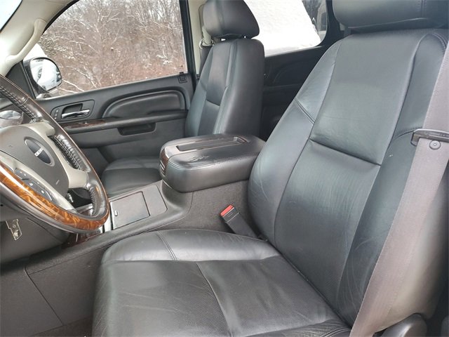 Used 2012 GMC Yukon Denali image 27