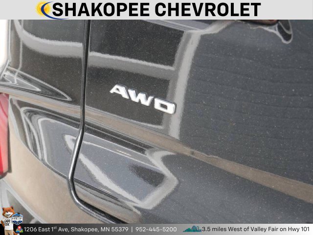 Used 2024 Cadillac XT4 Premium Luxury image 9