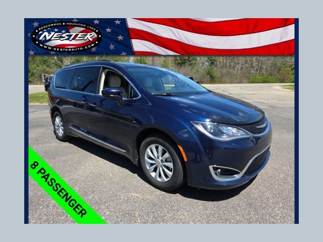 Used 2017 Chrysler Pacifica Touring-L