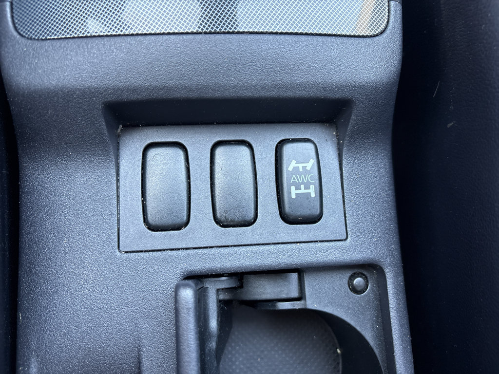 Used 2011 Mitsubishi Lancer Evolution GSR AWD/4WD image 19
