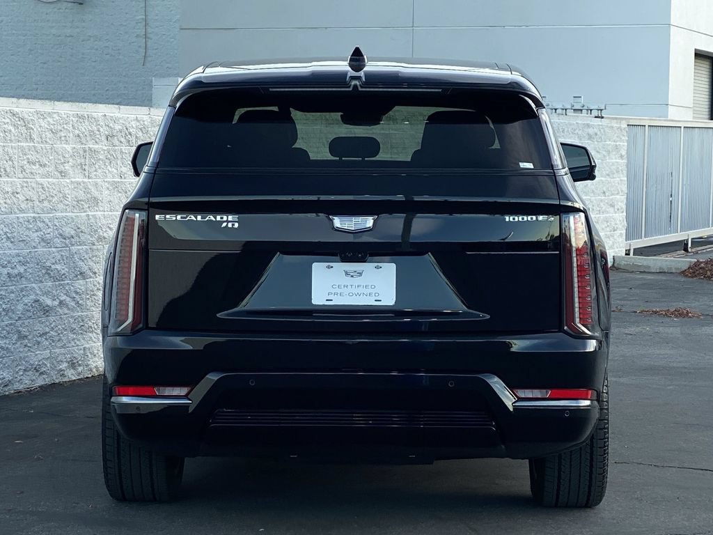 Used 2025 Cadillac Escalade IQ Sport 1 AWD/4WD image 14