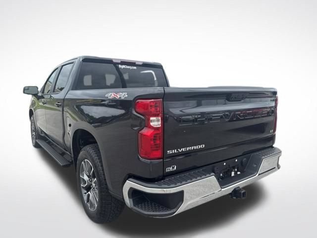 Used 2024 Chevrolet Silverado 1500 LT AWD/4WD video 3