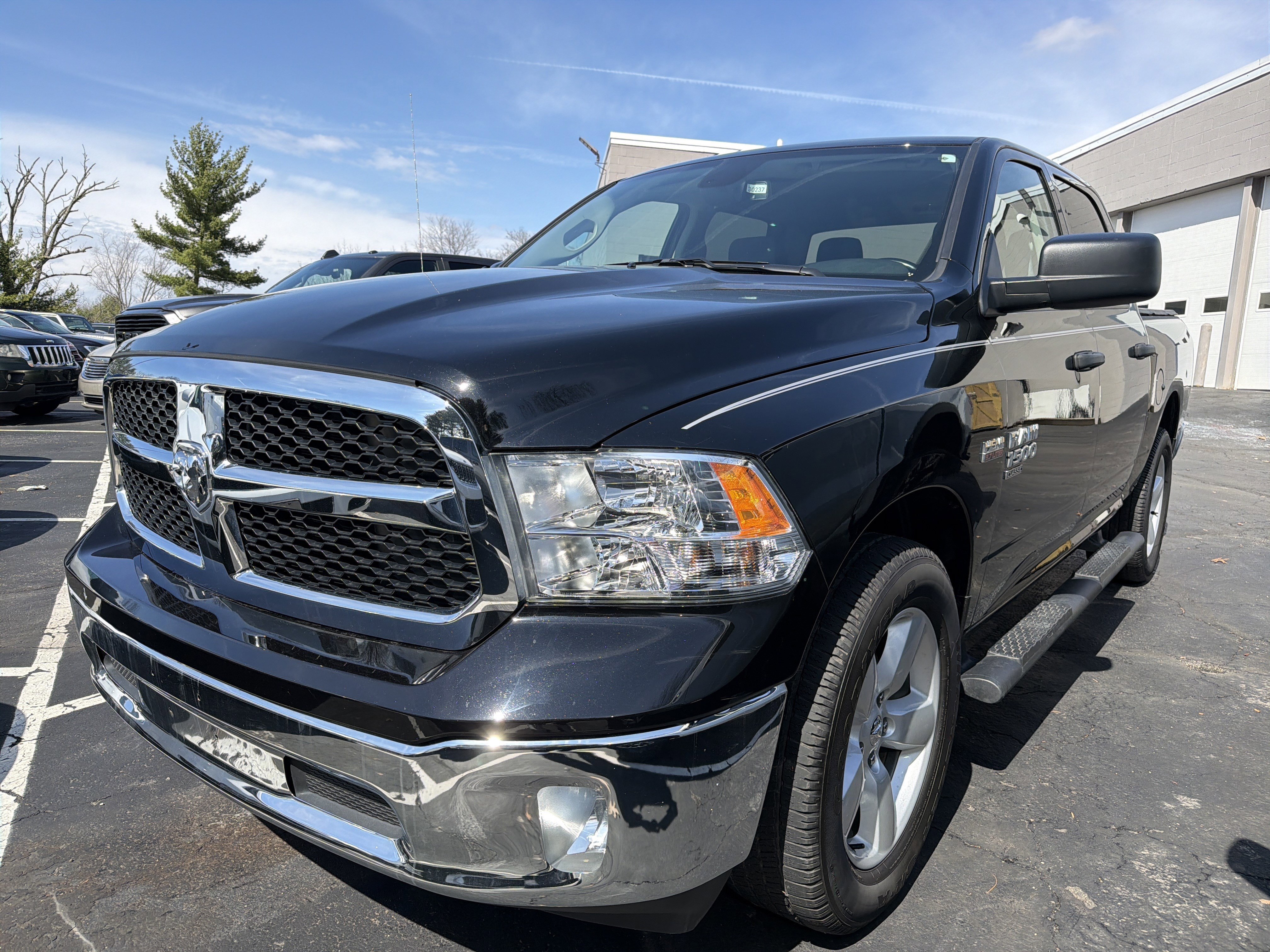 Certified 2024 RAM 1500 Tradesman w/ Tradesman SXT Package image 3