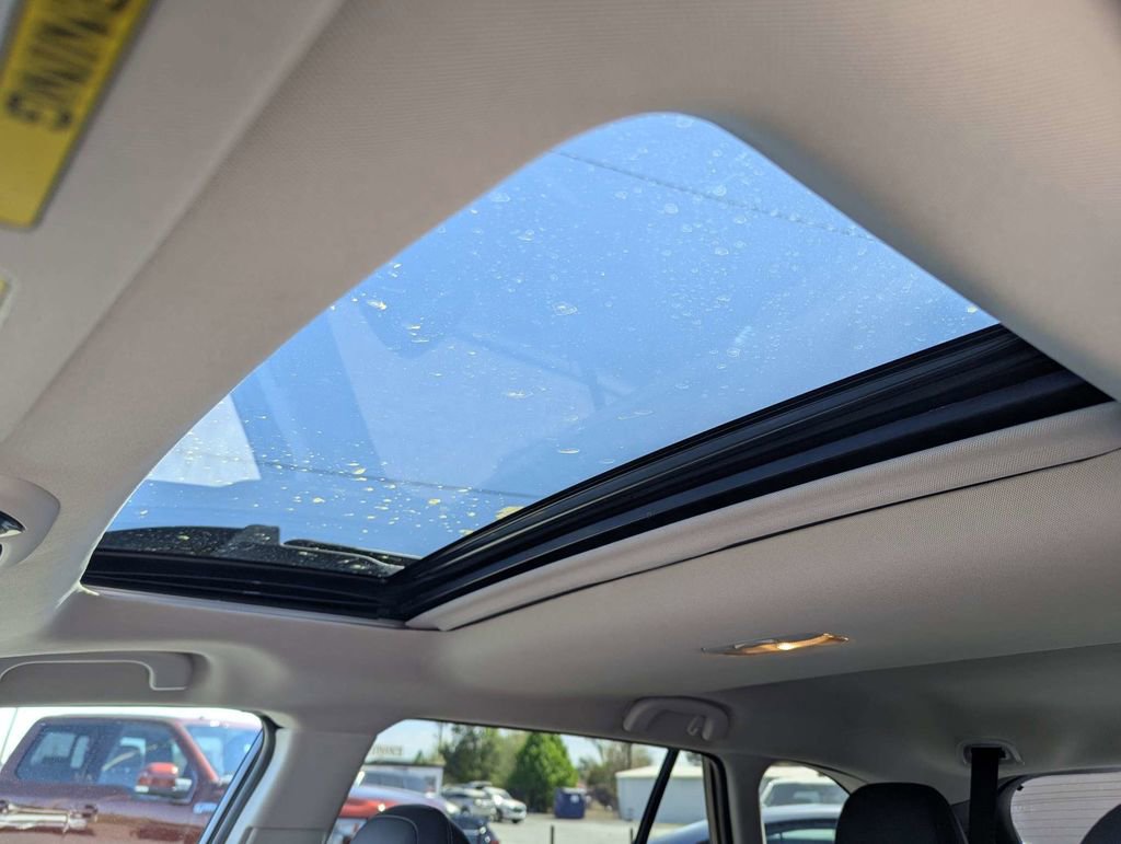 Used 2021 Subaru Outback Limited image 20