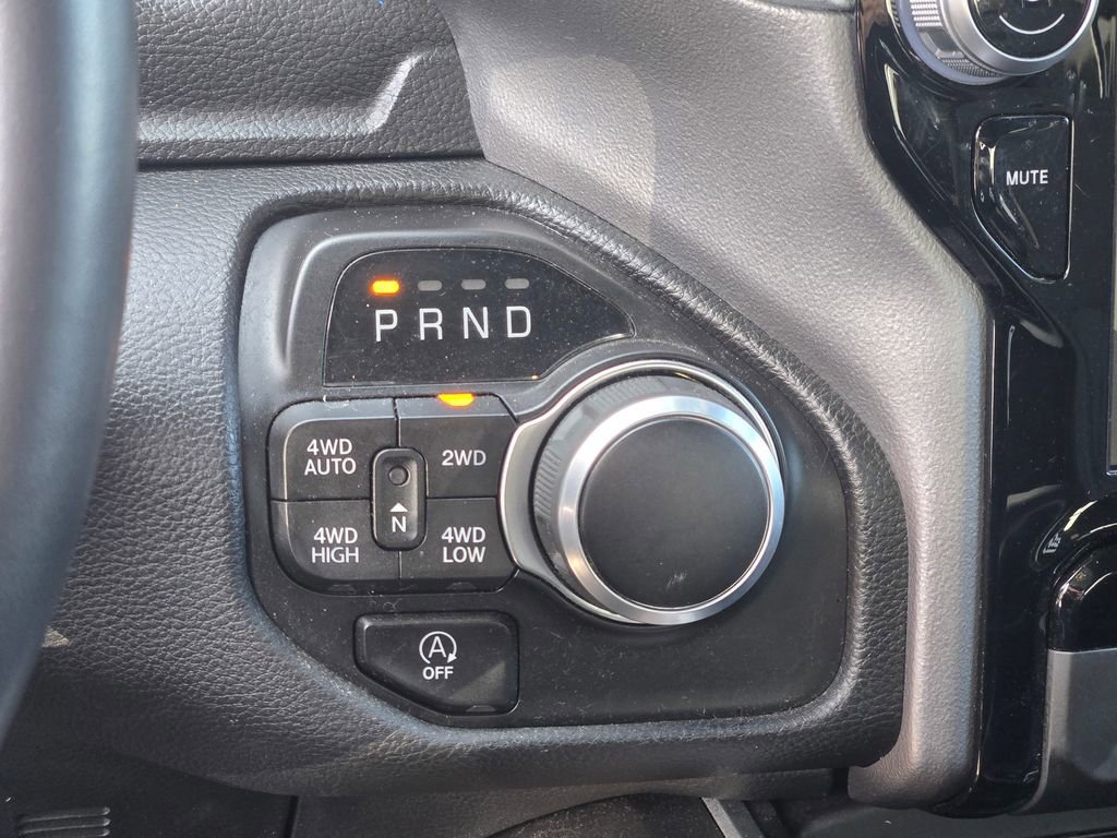 Used 2023 RAM 1500 Big Horn AWD/4WD image 41