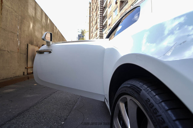 Used 2017 Rolls-Royce Wraith RWD image 78