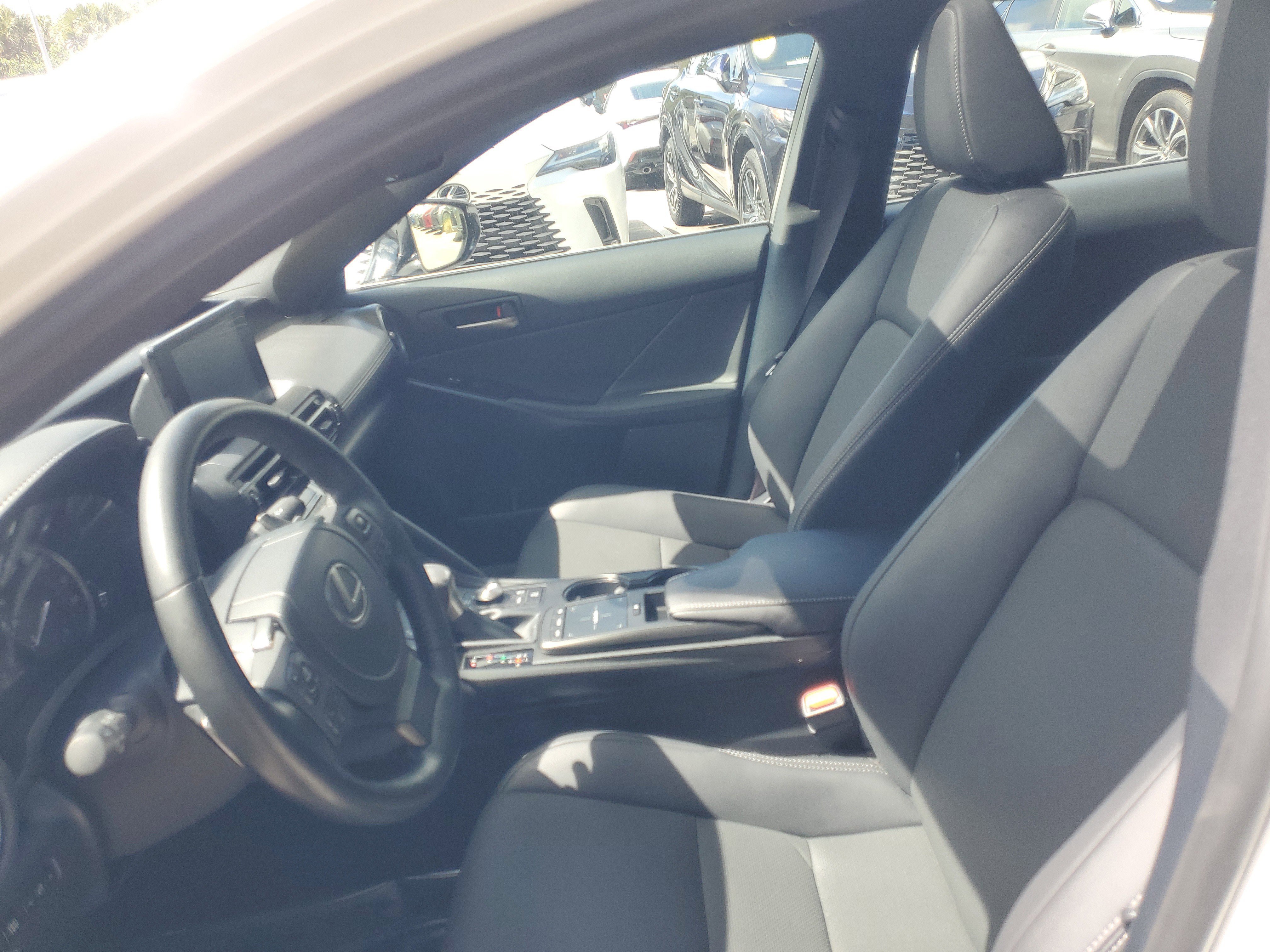 Used 2024 Lexus IS 300 w/ Comfort Package RWD image 14