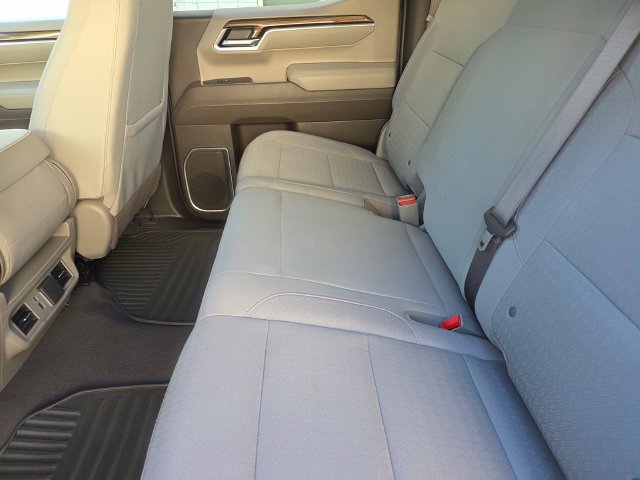Certified 2026 Chevrolet Silverado 1500 LT RWD image 12
