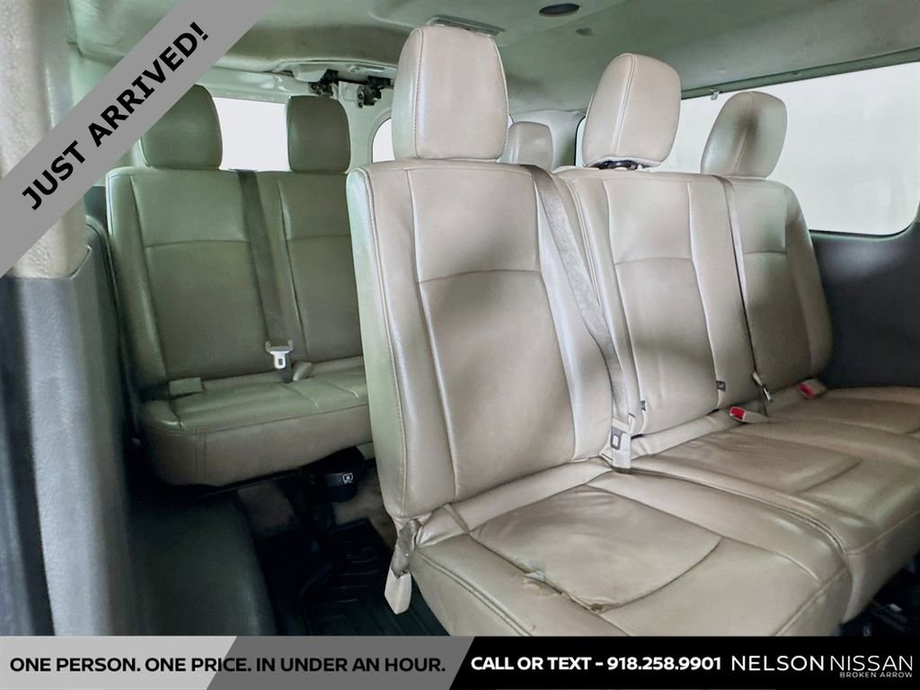 Used 2018 Nissan NV 3500 SL RWD image 26