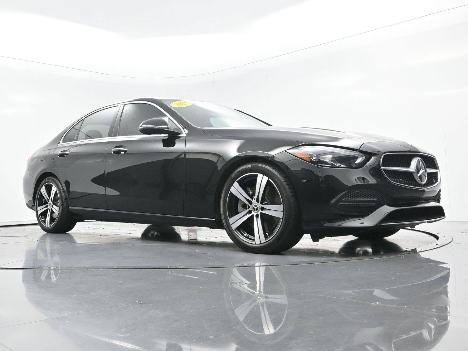Used 2025 Mercedes-Benz C 300 4MATIC Sedan image 42