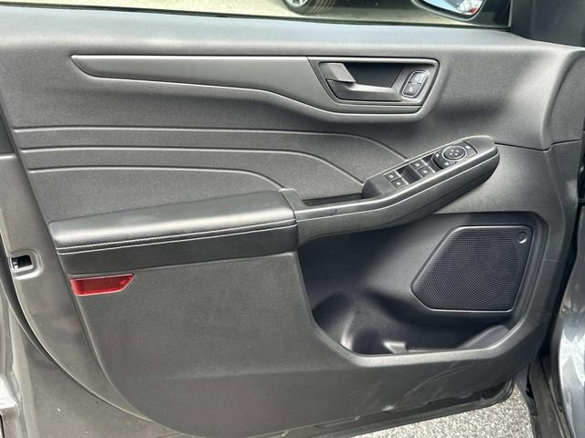 Certified 2024 Ford Escape Active image 17