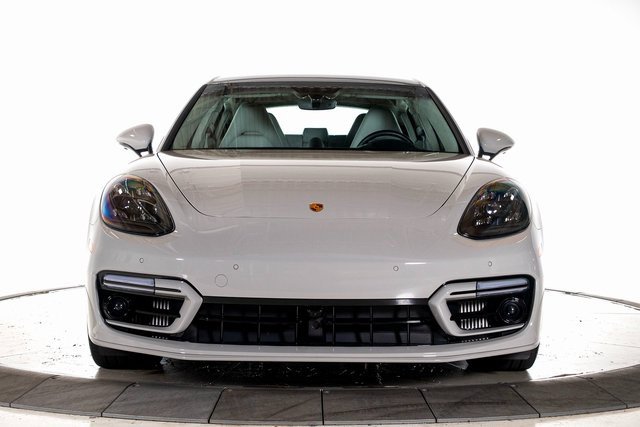 Used 2023 Porsche Panamera Turbo S image 9