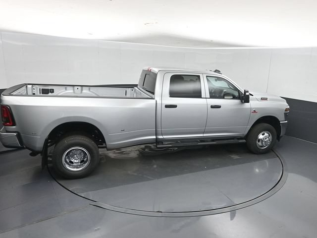 New 2026 RAM 3500 Tradesman AWD/4WD image 35