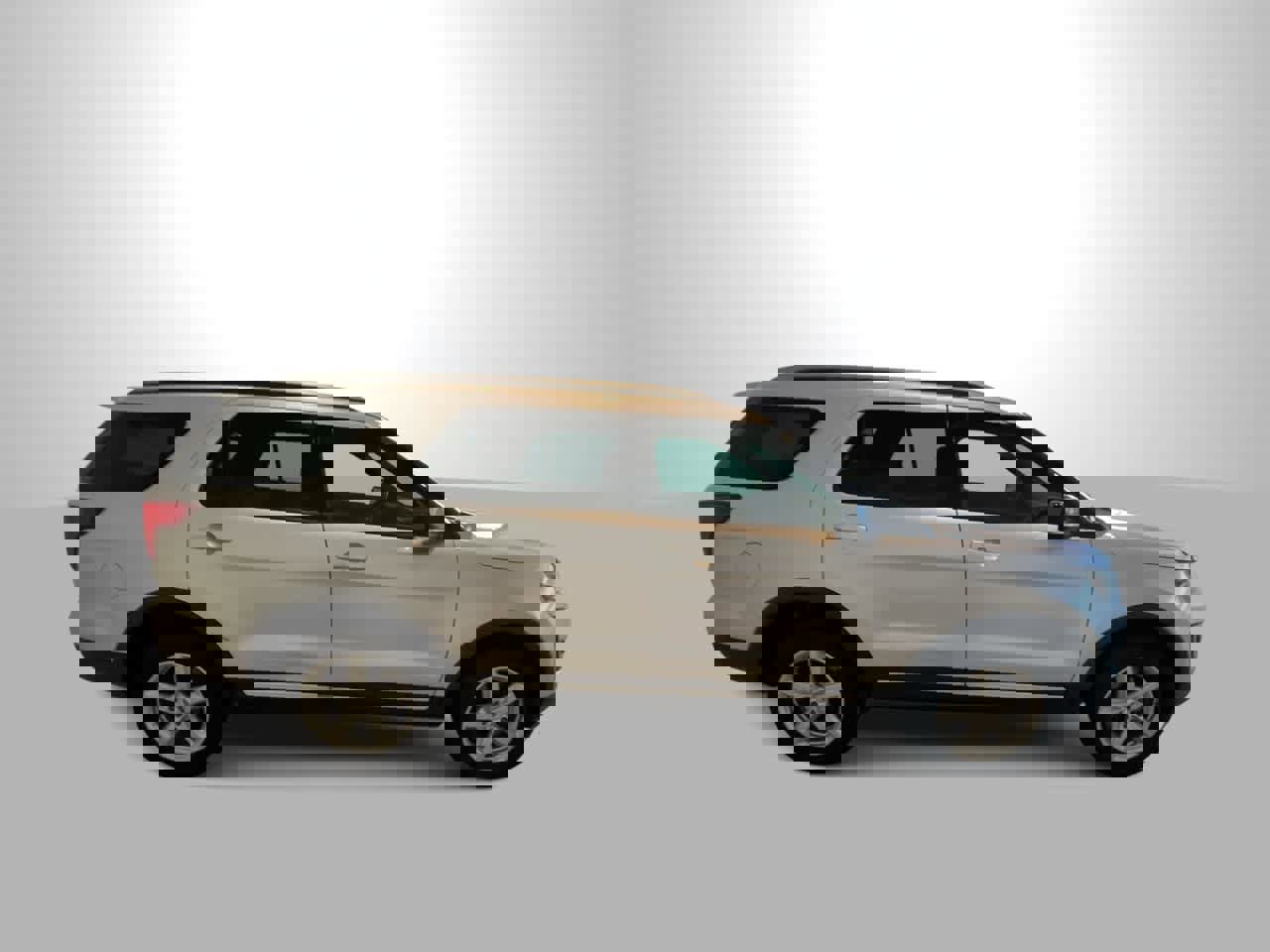 Used 2016 Ford Explorer XLT image 9