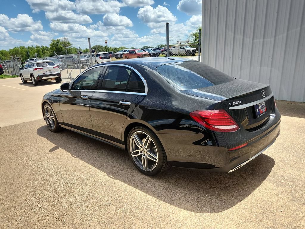 Used 2018 Mercedes-Benz E 300 image 6