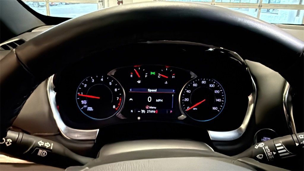 Used 2023 Chevrolet Traverse RS image 30