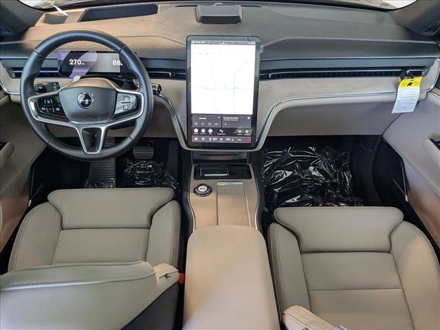 New 2025 Volvo EX90 Plus image 15