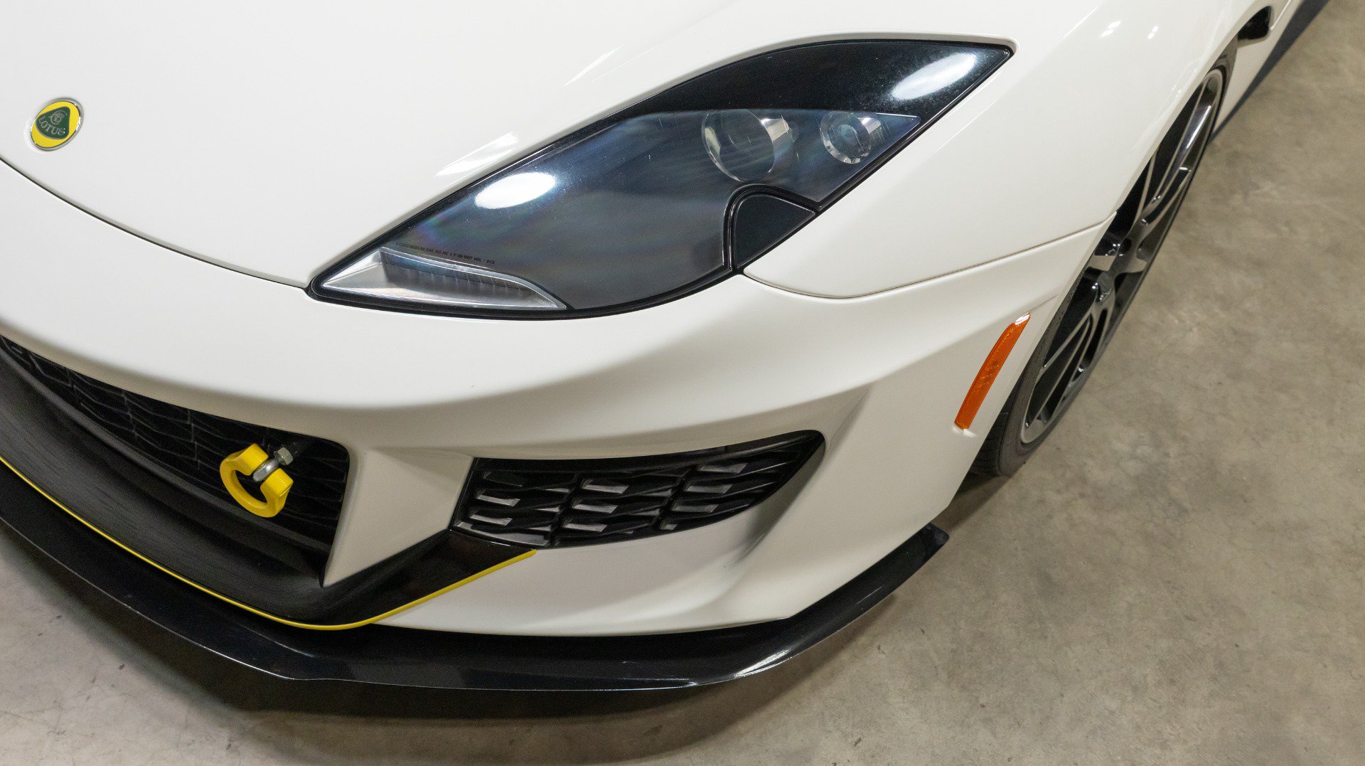 Used 2021 Lotus Evora RWD image 28