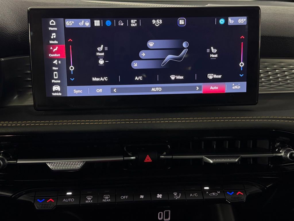 Used 2025 Alfa Romeo Tonale image 20