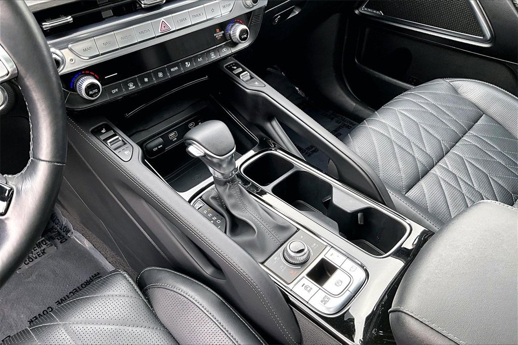 Used 2023 Kia Telluride SX Prestige X-Line image 16