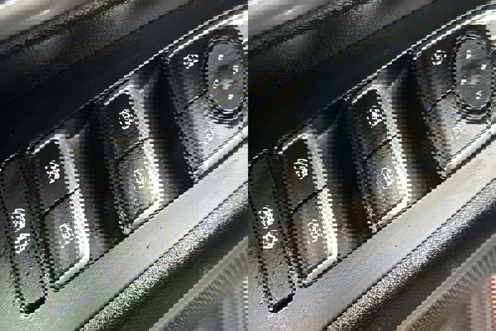 Used 2020 Kia Telluride LX image 14