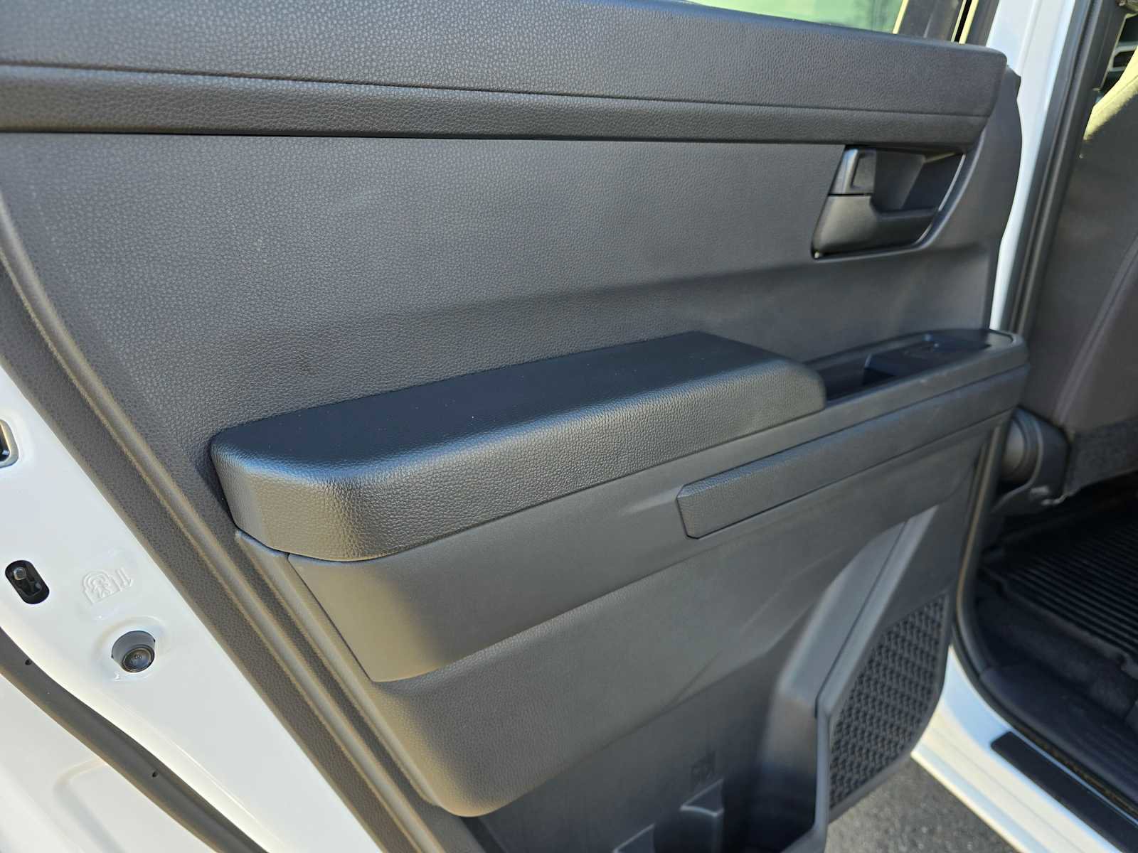 Certified 2025 Toyota Tacoma SR5 image 16