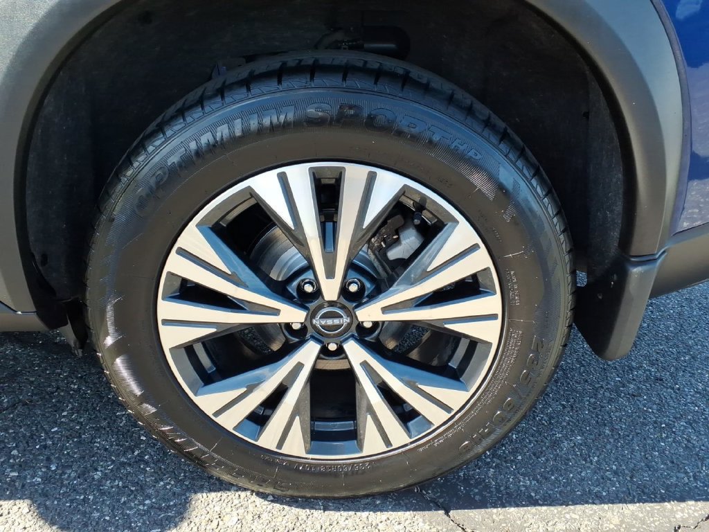 Used 2023 Nissan Rogue SV w/ SV Premium B Package AWD/4WD image 18