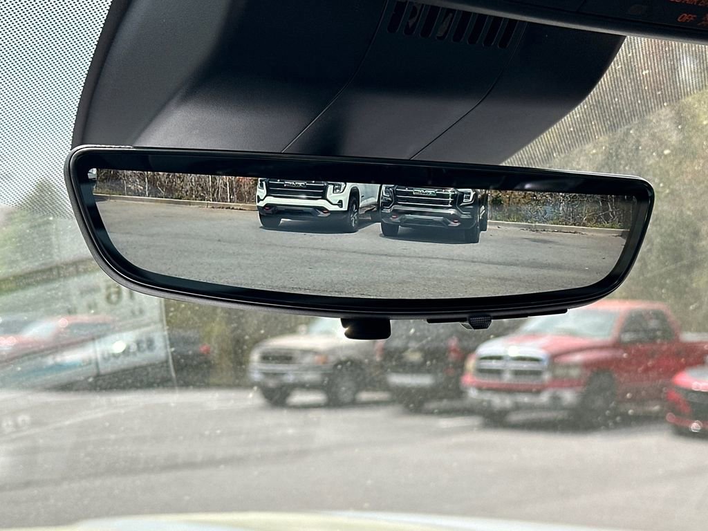 New 2026 GMC Yukon AT4 w/ AT4 Premium Plus Package image 32