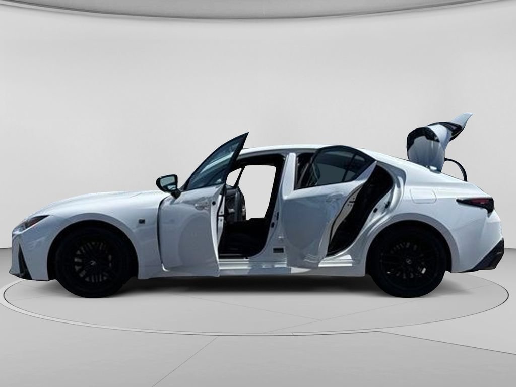 Used 2024 Lexus IS 500 RWD image 29