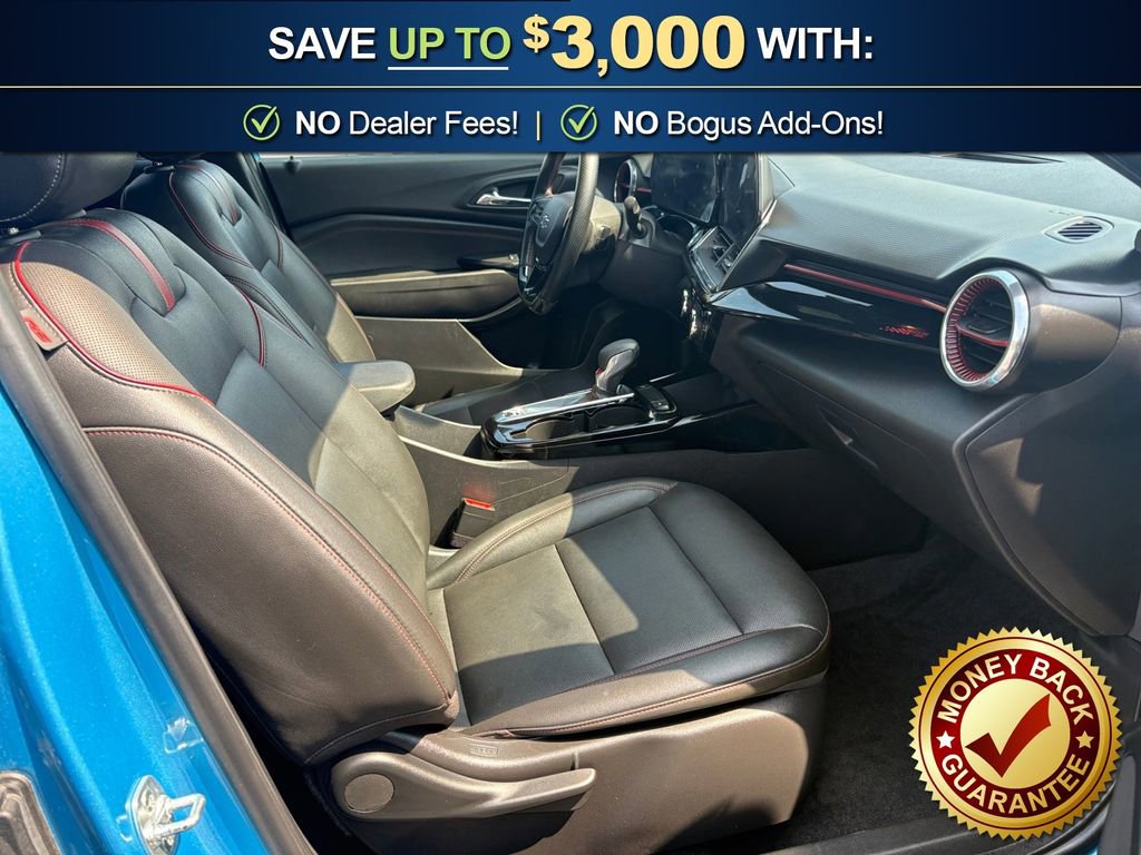 Used 2025 Chevrolet Trax RS w/ Driver Confidence Package image 22