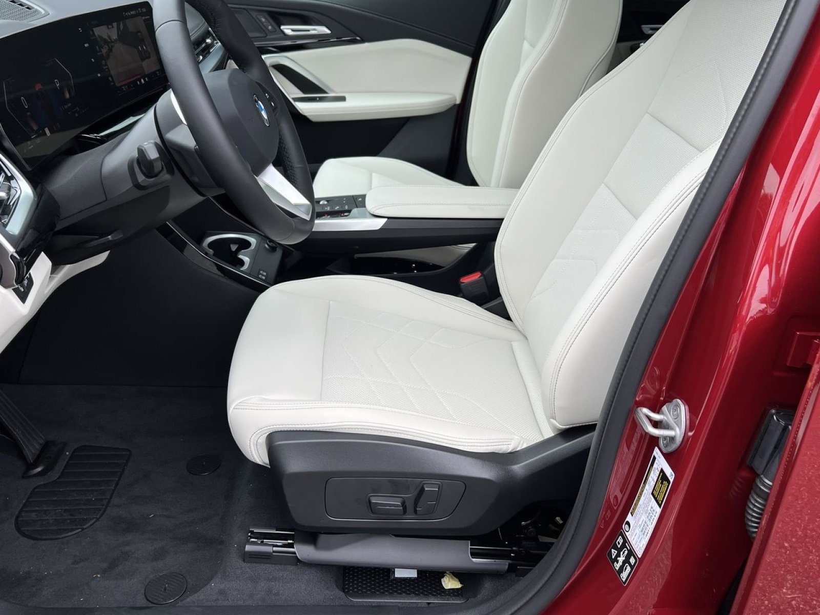 New 2026 BMW X1 xDrive28i w/ Technology Package image 10