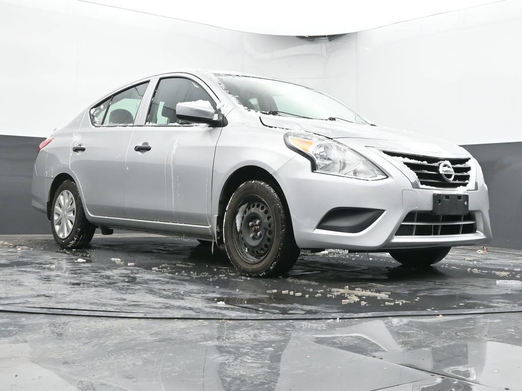 Used 2019 Nissan Versa S Plus image 36