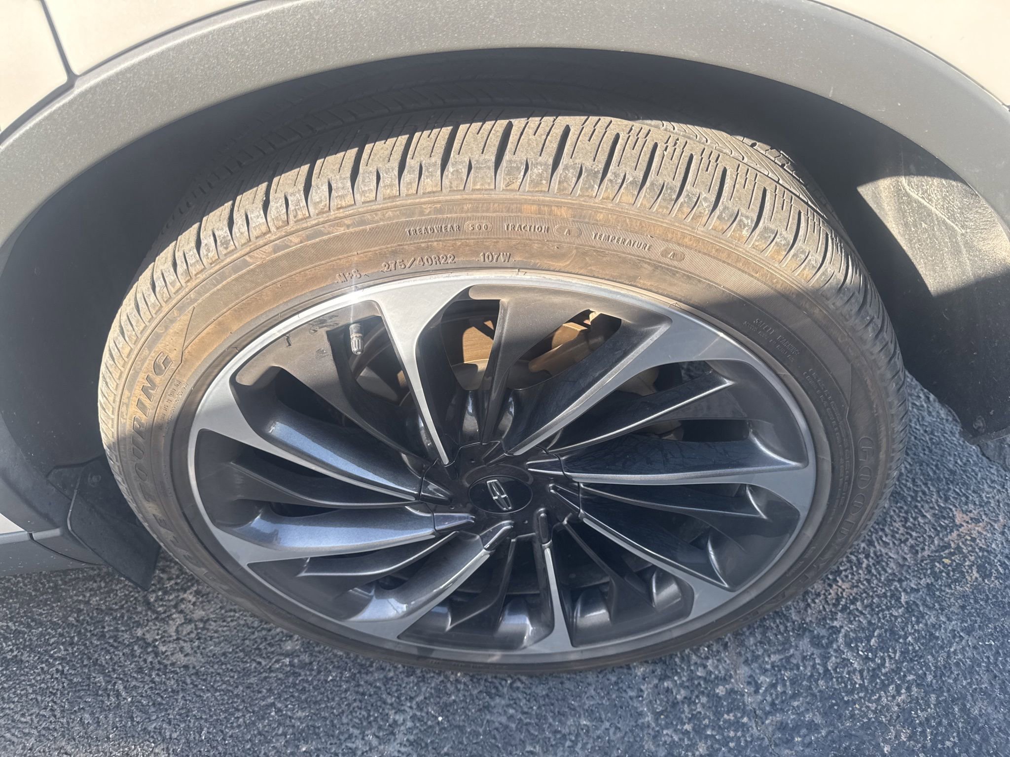 Used 2021 Lincoln Aviator Reserve w/ Equipment Group 202A image 8